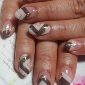 ブラウンモードネイル